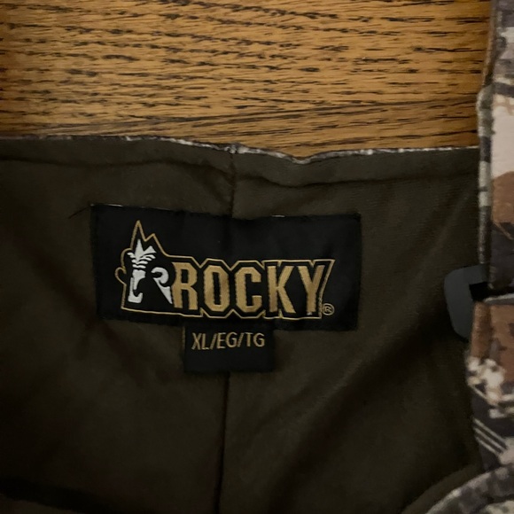 NWT- camouflage bibs XL- Rocky Pro Hunter Bib- Venator Camo pattern - Picture 3 of 4